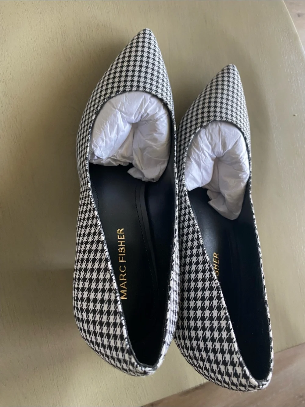 Marc Fisher viviene Black and White Houndstooth Pointed Toe Flats